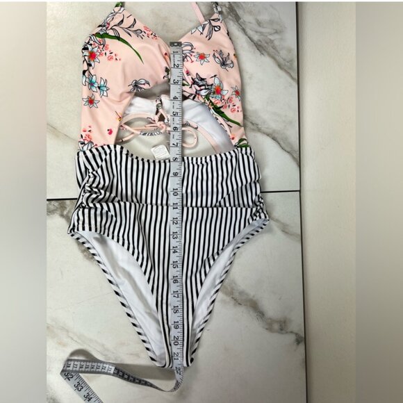 NWOT Cupshe Pink Floral Twist Front Striped Halter One Piece Cutout Swimsuit, M - Picture 4 of 14